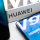 Ilustración para el artículo titulado Google pide a los usuarios de móviles Huawei que no instalen Google Apps desde servicios de terceros